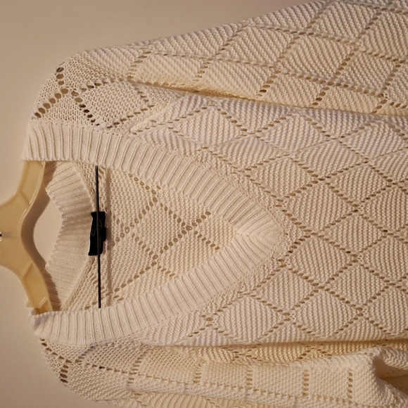 Suzanne Betro sweater - Picture 1 of 4